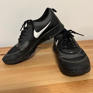 Nike Air Max Thea Women’s size 9.5